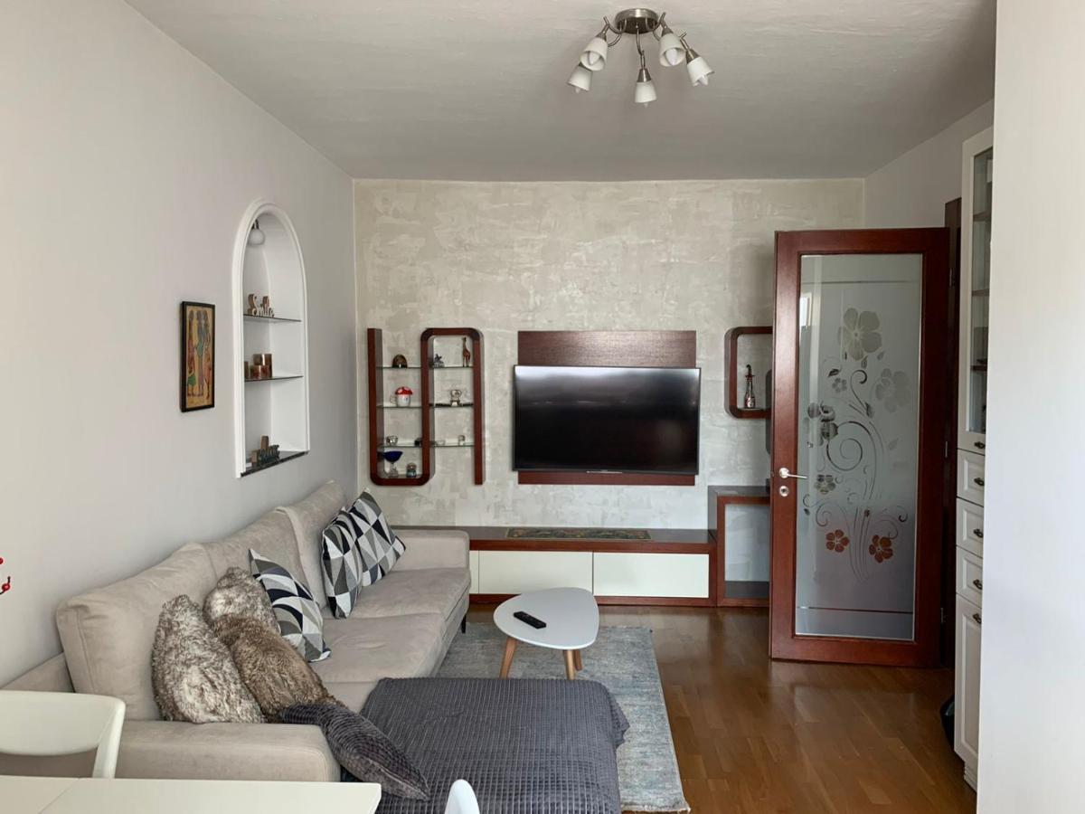 Апартаменти Cozy Nest Ledi Тирана Екстер'єр фото